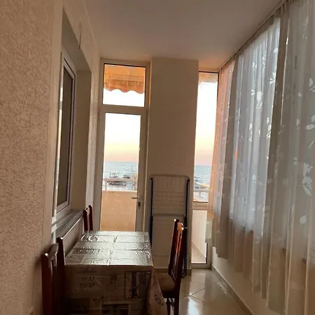 Ne Qerret Apartment Golem (Tirana)